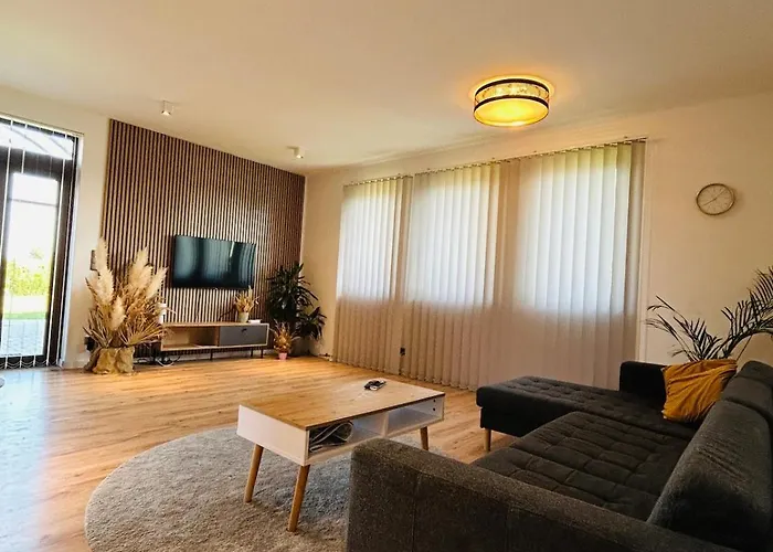 Luxury 2 Bedroom Apartment&garden Appartement Strzyzewo Witkowskie